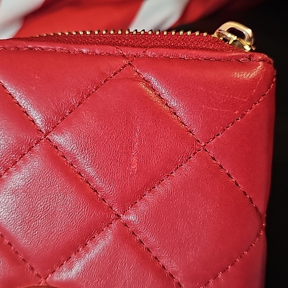 Barely used Michael Kors wallet! - Picture 4 of 4